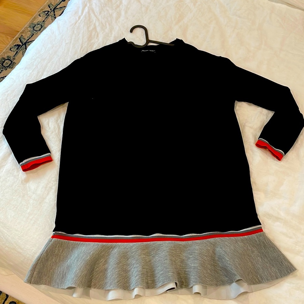 Zara Dress, casual. Women’s medium. Black w/ grey and burnt orange accents.